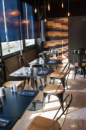 Photo n°5 de Basilic & Co - pizzas de terroirs - Vannes à Vannes (Pizzas à emporter)