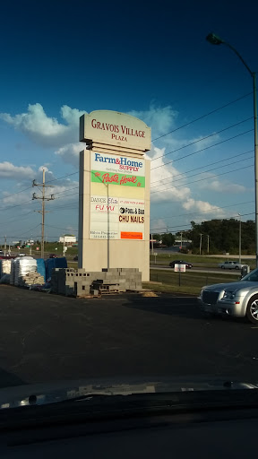 Gravois Village Plaza Gallery - United States