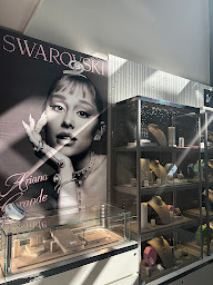 Photo n°11 de Bijouterie Romanet à Oyonnax (Horlogerie)