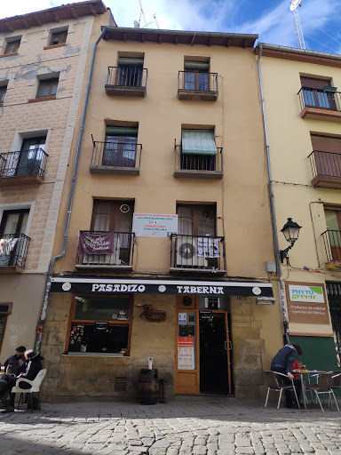 Pasadizo Taberna - Visual