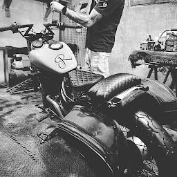 Photo n°2 de vailles motors restauration à Saint-Laurent-des-Arbres (Garage automobile)