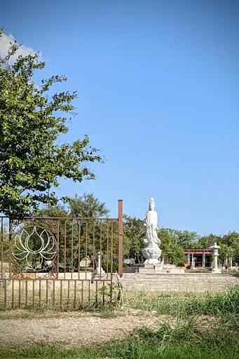 Lien Hoa Temple - Visual