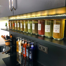 Photo n°7 de Naturelhair Saint Maur - Coiffeur et colorations végétales Bio à Saint-Maur-des-Fossés (Salon de coiffure)