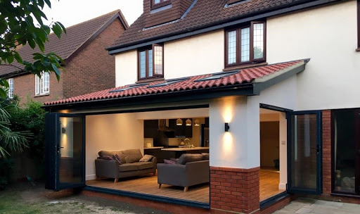 Stonebarrow Home Improvements Logo