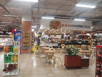 Photos of &Eacute;xito Calle 80