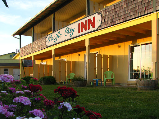 Pacific City Inn - Thumbnail