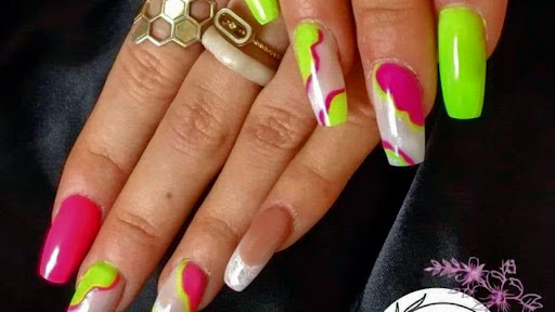 Darkandpink 70_ongles - Thumbnail