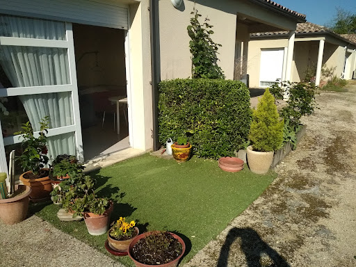 Photo de Maison de retraite les Tournesols à Montpezat-de-Quercy (82270)