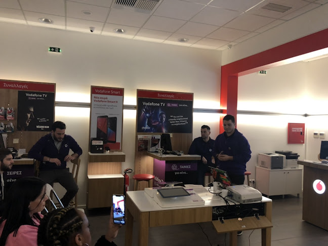 Opinii despre Vodafone Shop Αργυρούπολης în Αργυρούπολη - Κατάστημα