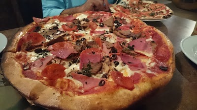Photos of Pizza Grizzly
