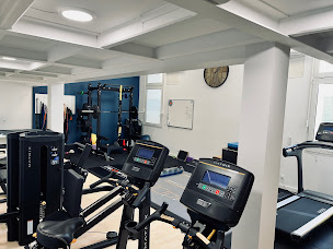 Photo n°3 de Centre de Soins M et D Milhau à Gignac (Ostéopathe)