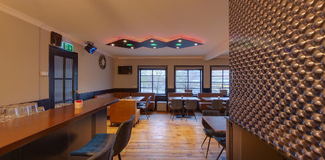 http://www.cafedudok.nl/