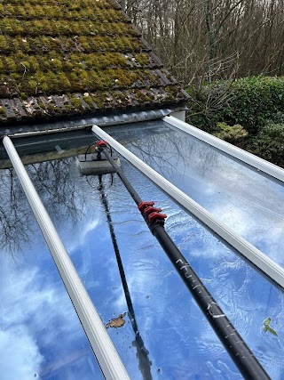HCC Window & Exterior Cleaning