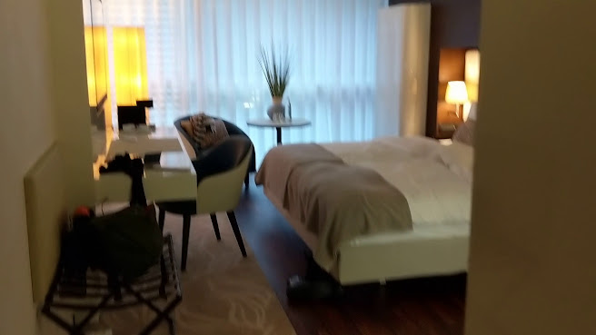 SIDE Design Hotel Hamburg by null