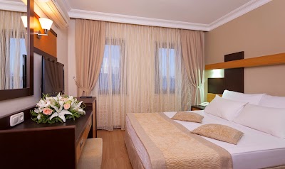 Photos of Kandelor Hotel