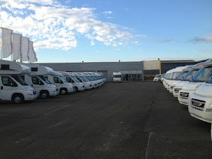 Photo n°4 de CAMPING-CAR à Courbevoie (Mécanicien de carrosserie automobile)