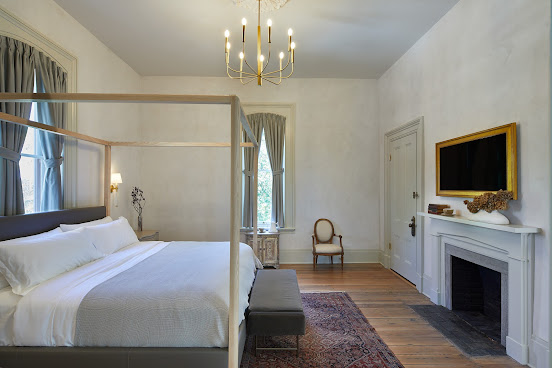 Heights House Hotel by null