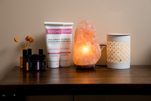 Hands of Gold Massage and Reiki - Thumbnail