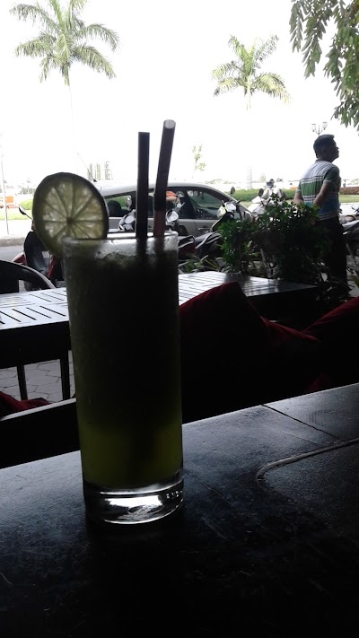 Photos of Riverhouse Restaurant and Lounge