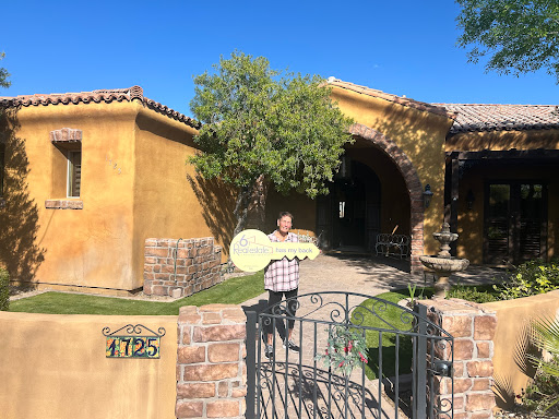 6 Real Estate - Thumbnail