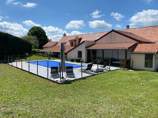 Photo de Maison Piscine & Jacuzzi à Creuzier-le-Vieux (03300)