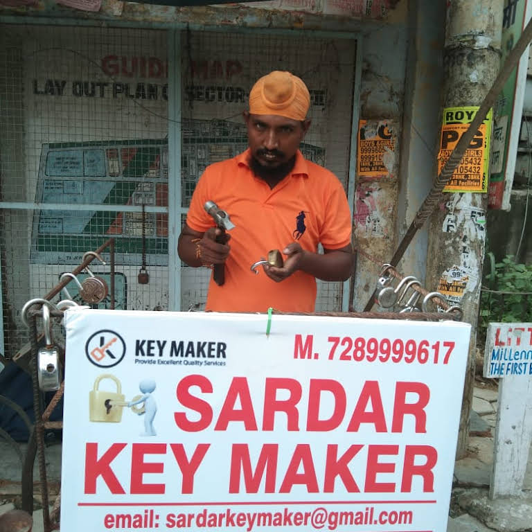 Sardar Key Maker Noida 7289999617 Near Me Key Maker Noida, Uttar Pradesh