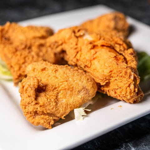 84th Classic Cafe by null