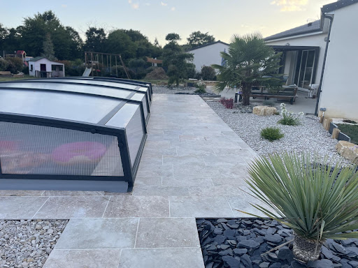 Photo de Piscine Plaisir à Rouillé (86480)