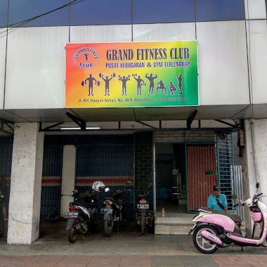 Grand Fitness Club, Author: Gavin Adam