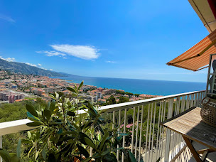 Photo n°13 de Caroline Couffin Immobilier à Menton (Agence immobilière)