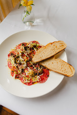 The Farmhouse by null