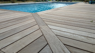 Photo n°22 de Pro du Bois à Violès (Constructeur de terrasses)