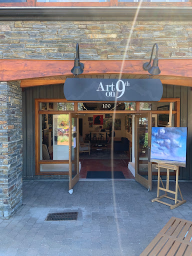 Art on 9th