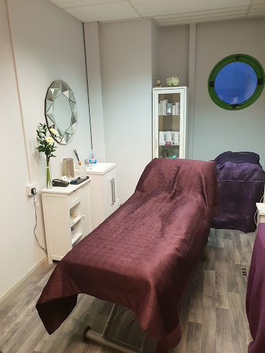 Enlightenment Beauty Salon