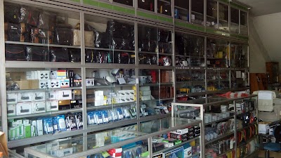 Electronics Store