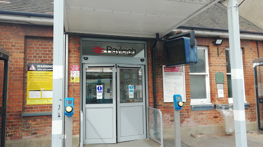 Rayleigh Station Car Park - Thumbnail