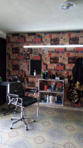 MOHICANOS Barber Gallery - Mexico