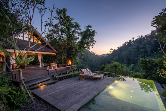 Buahan, a Banyan Tree Escape by null