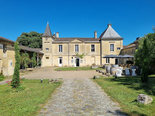 Photo de Chateau Latour Segur Suites et Spa TerreHappy à Lussac (33570)