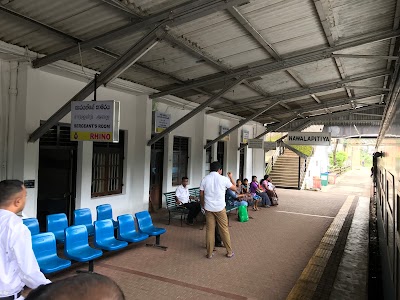 Photos of Nawalapitiya Railway Station