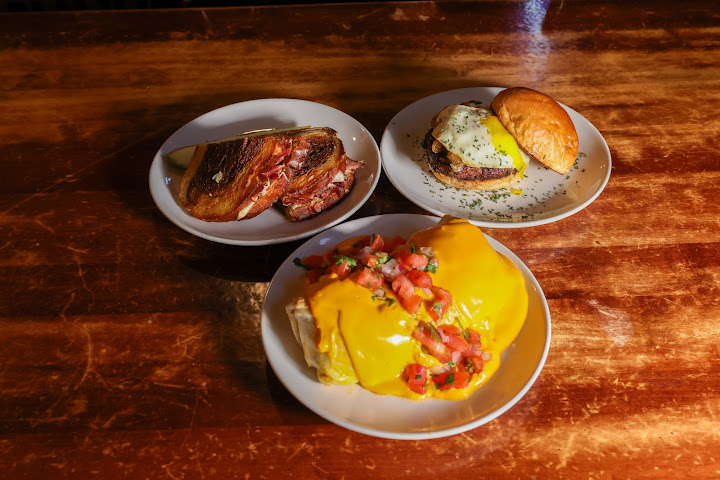 McBob's Pub & Grill by null