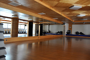 Photo n°2 de Studio du Giffre - Aux Plaisirs de La Forme à Saint-Jeoire (Club de sport)