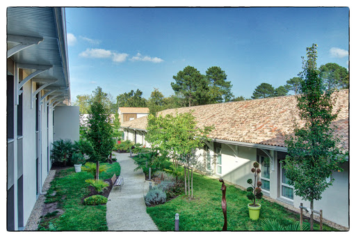 Photo de Résidence La Villa des Pins - emeis à Andernos-les-Bains (33510)