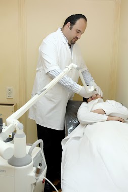 Dr. Ibrahim Kamel. House Beauty Center, Author: دكتور ابراهيم كامل . مركز دار الجمال