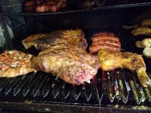 Ls Vieja Esquina Parrilla, Author: Jessica Villalba