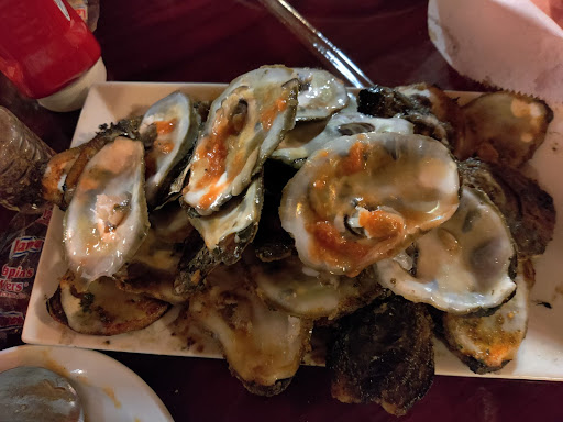 T&W Restaurant and Oyster Bar - Thumbnail