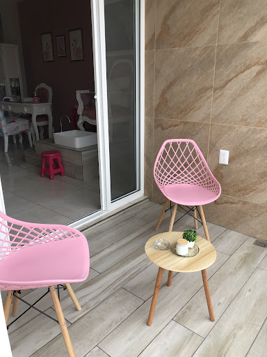 Pink Room Salón - Thumbnail