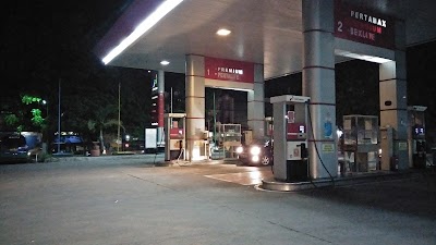Photos of Pertamina gas station 34-40238