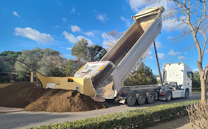 Photo n°3 de Terre Végétale du Minervois à Mailhac (Fournisseur de terre végétale)