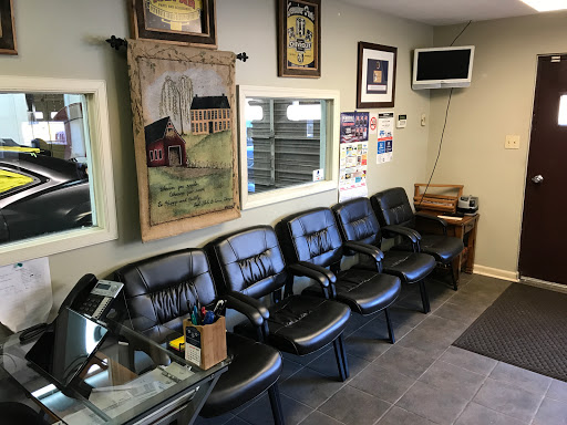 Giles Auto Body & Glass Inc - Thumbnail
